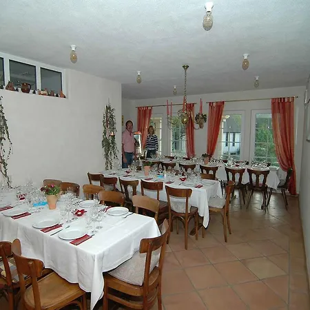 Weingut-brennerei-ferienwohnungen Eugen Wissler Διαμέρισμα